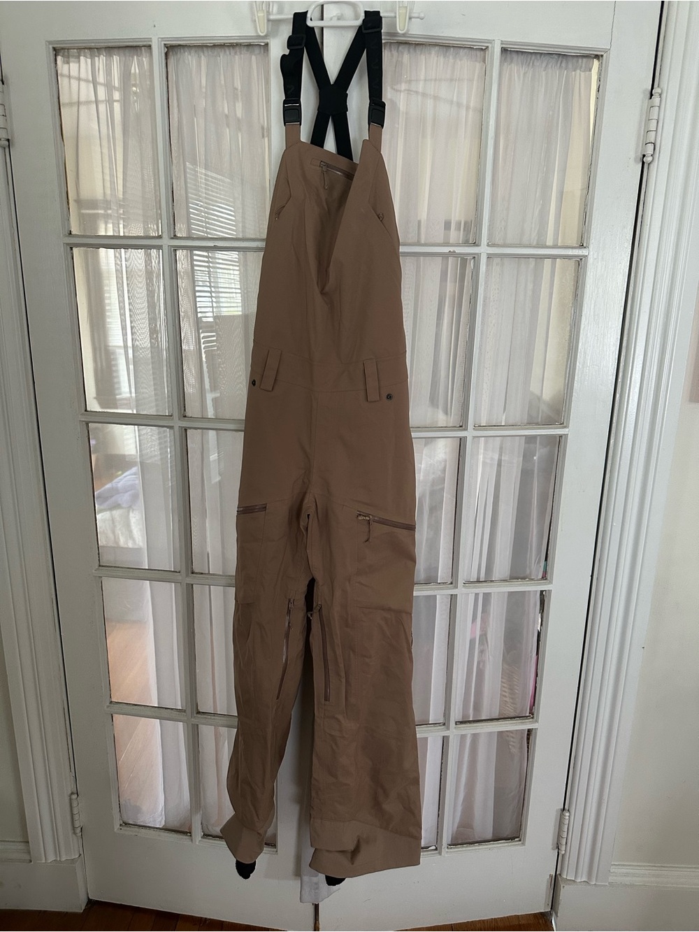 Flylow Foxy Bib in Chai - NWT Size L